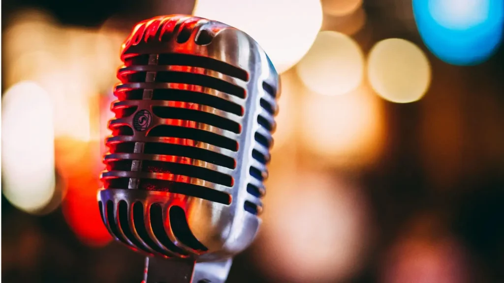 Vintage stage microphone, music industry reputation case study
